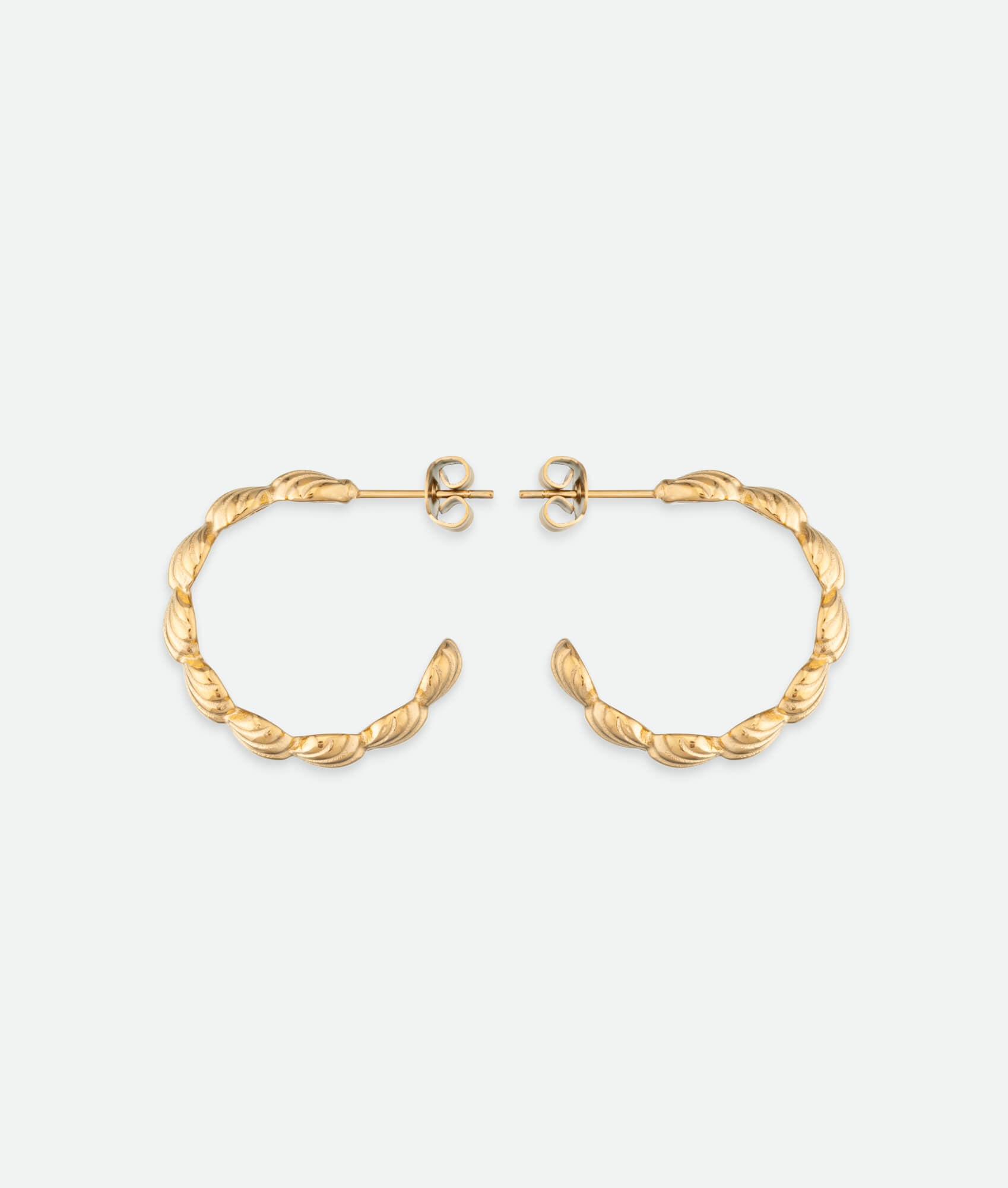 Seashell hoop Earrings gold