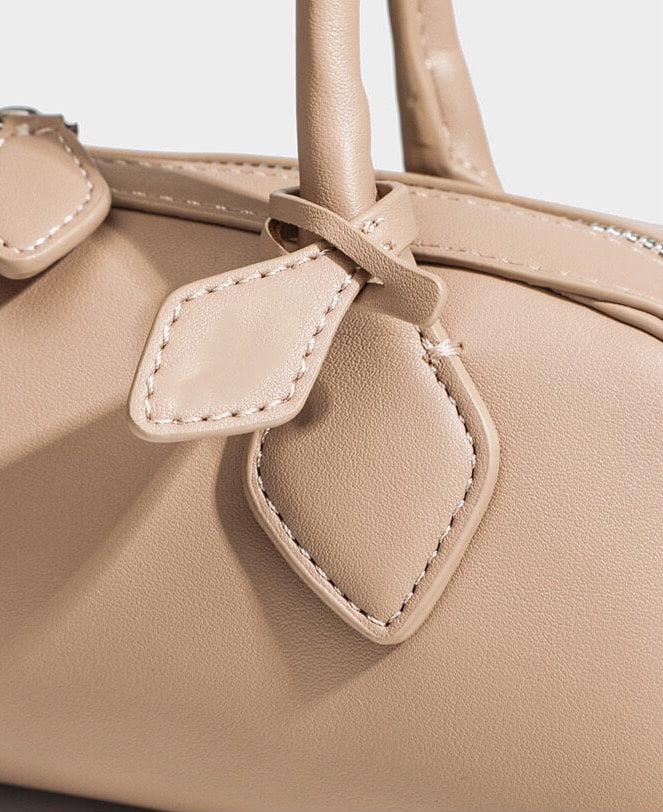 Medium Shoulder Bag Alaïa Le Teckel Stitching