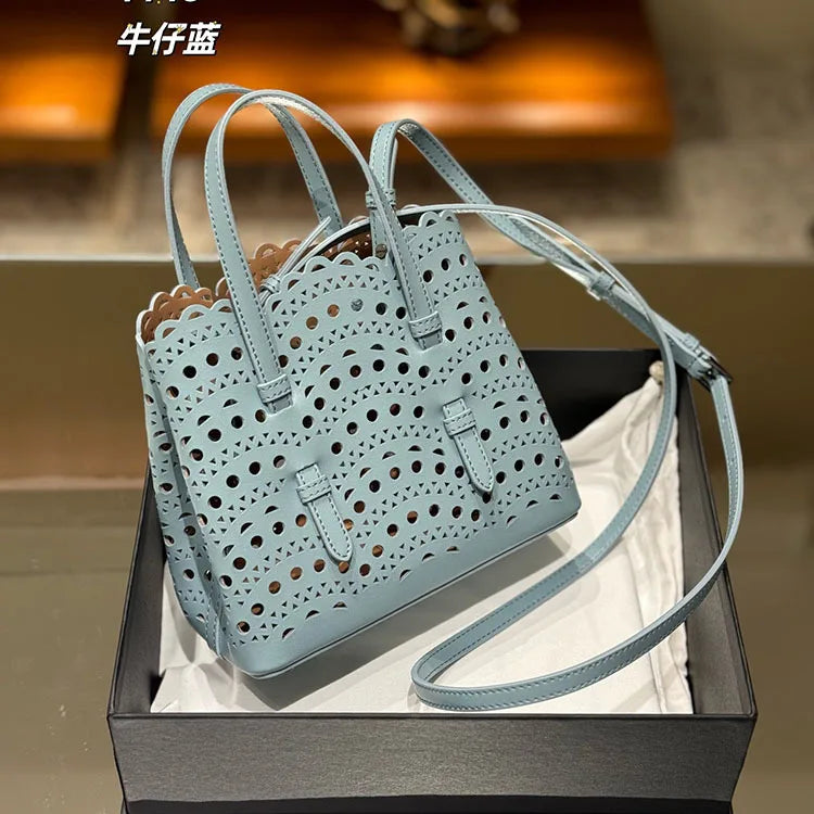 Valentina Urbino Medium tote in Denim