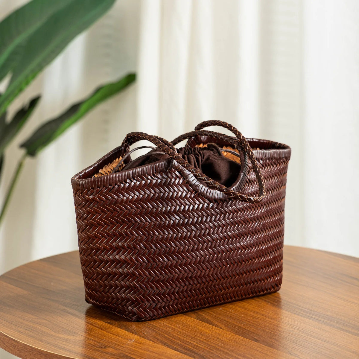 Valentina Matera Large tote in Yucca, interior
