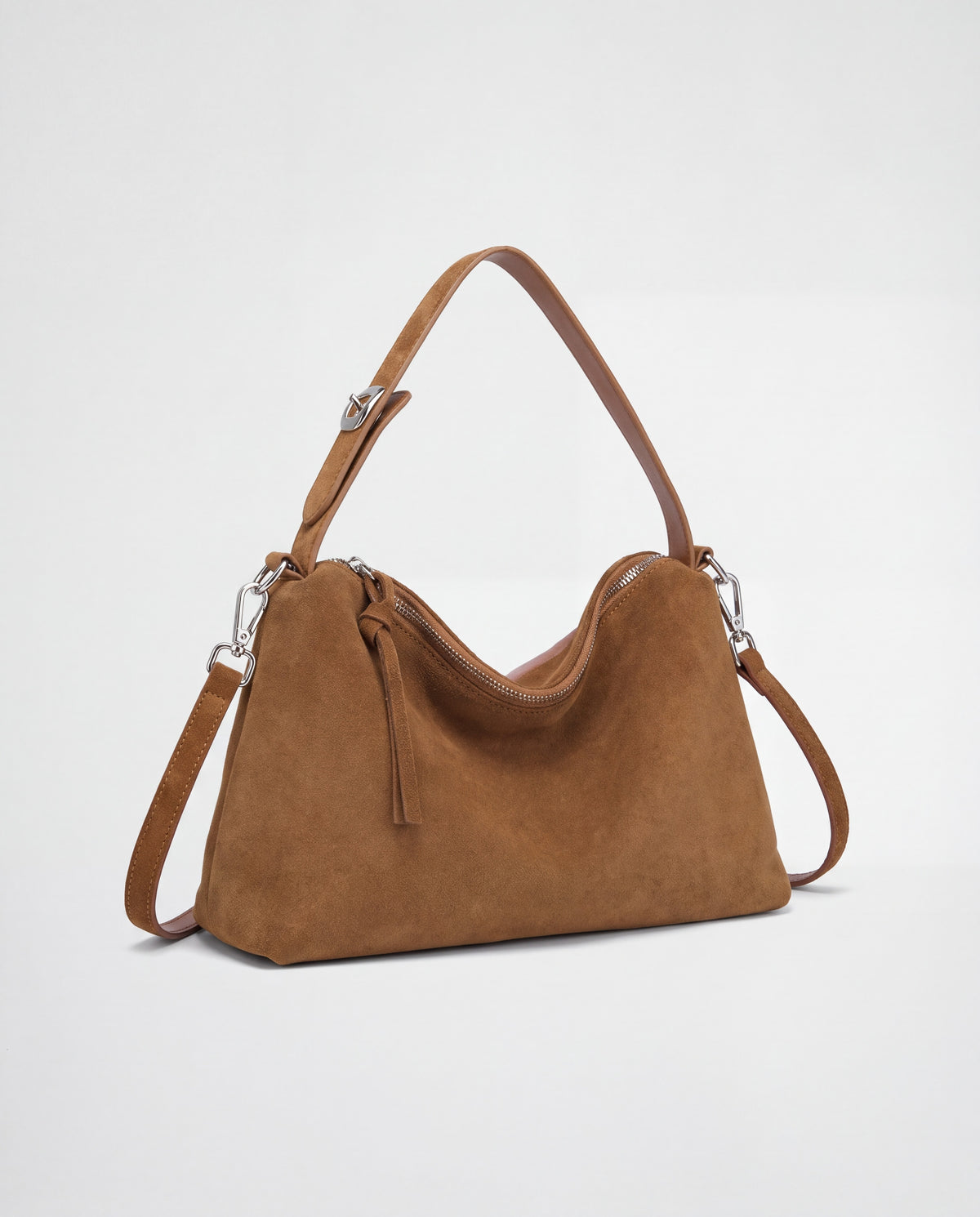 Ardesia bag in Caramel – three-quarter view