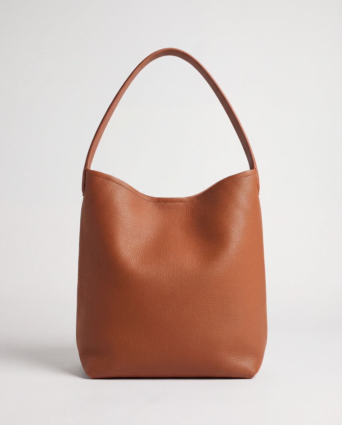Aria Large bag in Cognac – back view