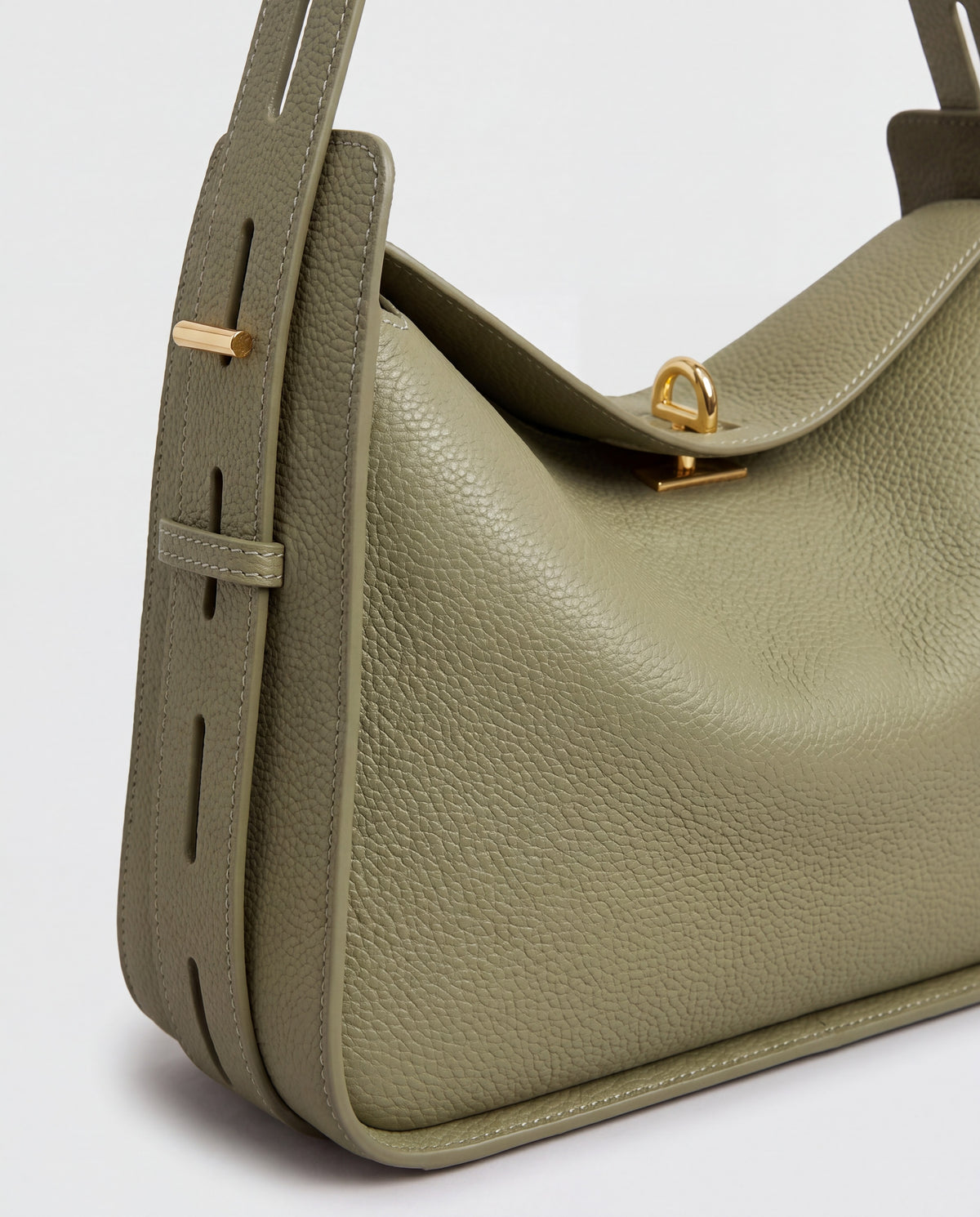 Asti bag in Sage – leather detail
