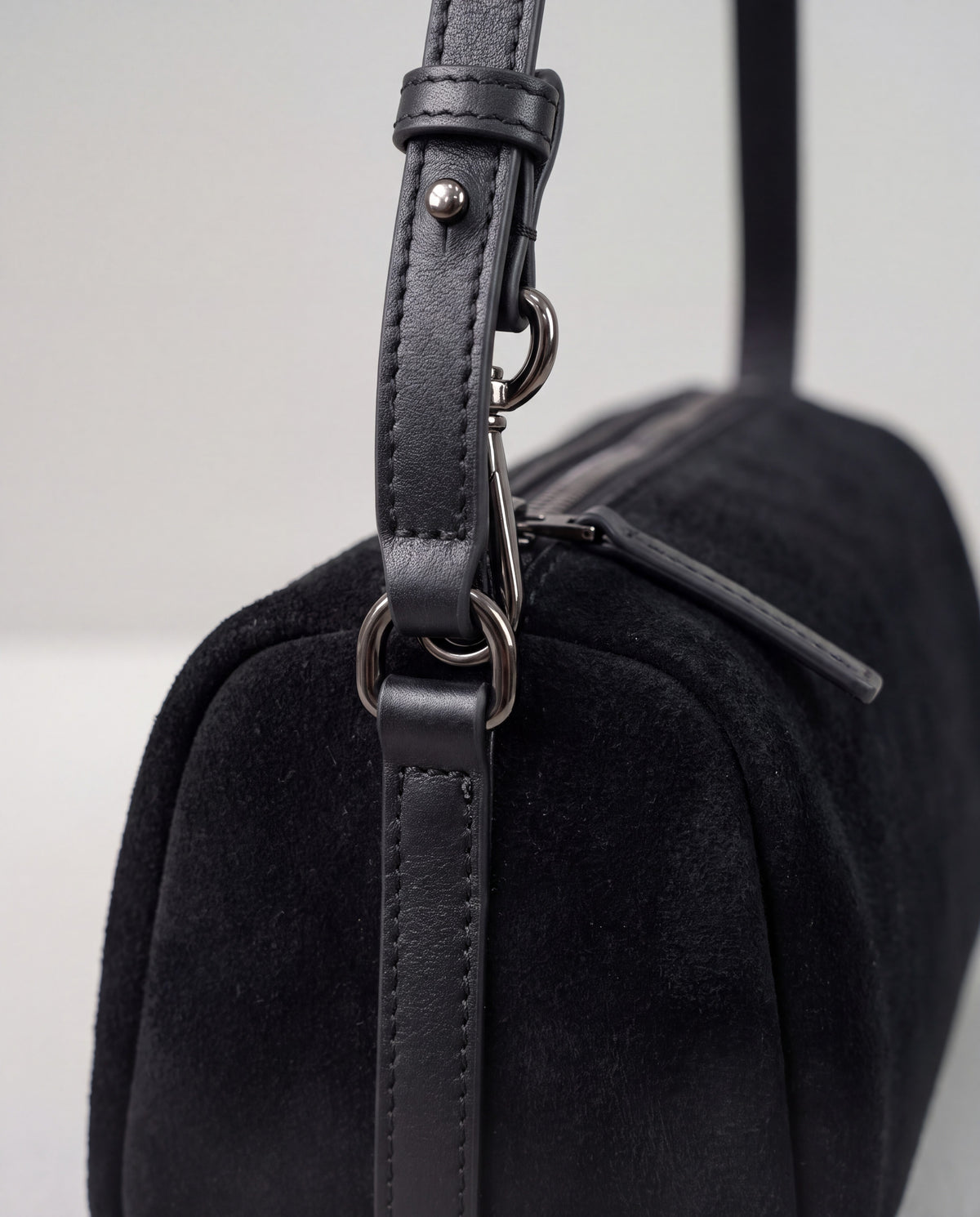 Brera bag in Black – hardware detail