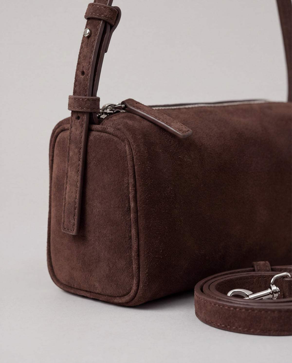 Brera bag in Espresso – leather detail