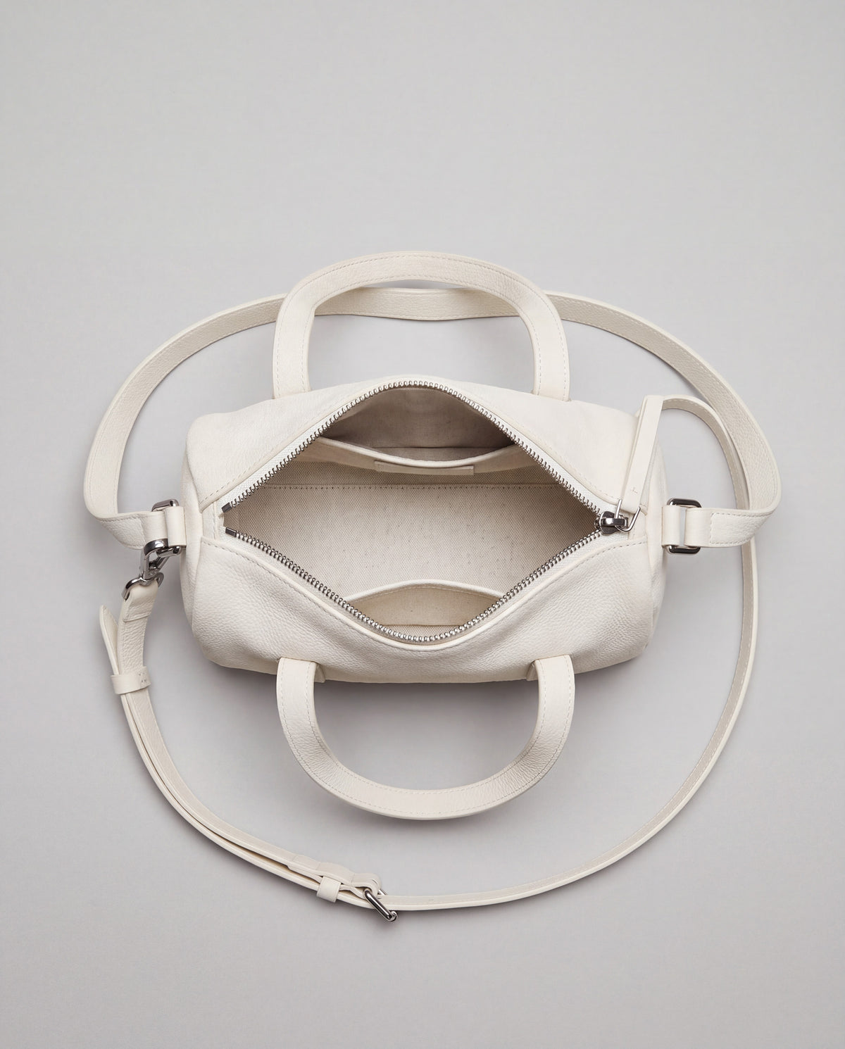 Brera bag in White – interior view