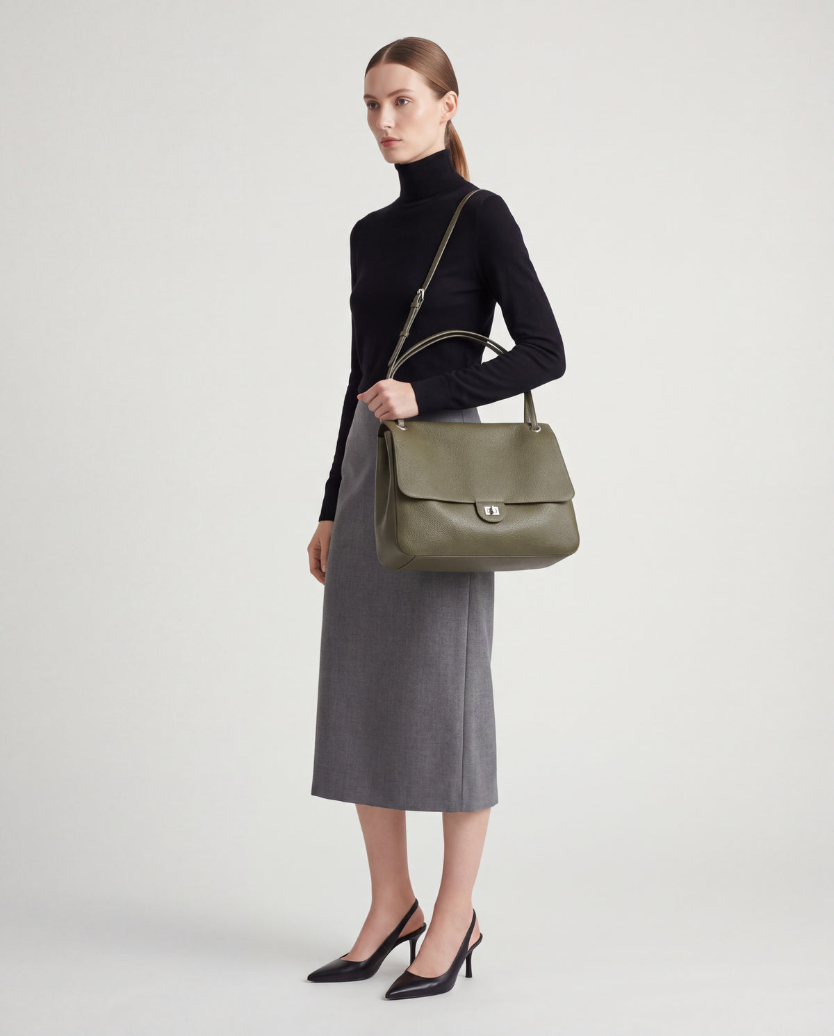 Brio Large bag in Olive – worn by model, full length