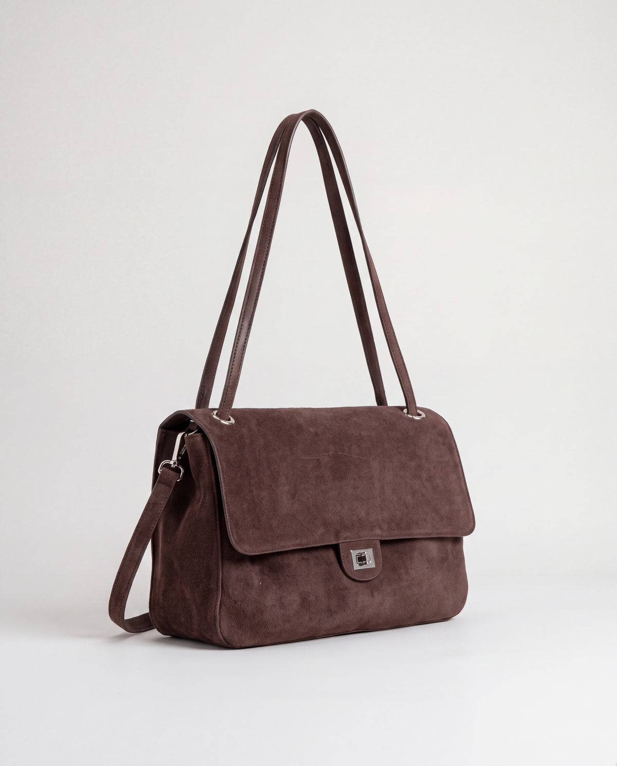 Brio Small bag in Chocolate – three-quarter view