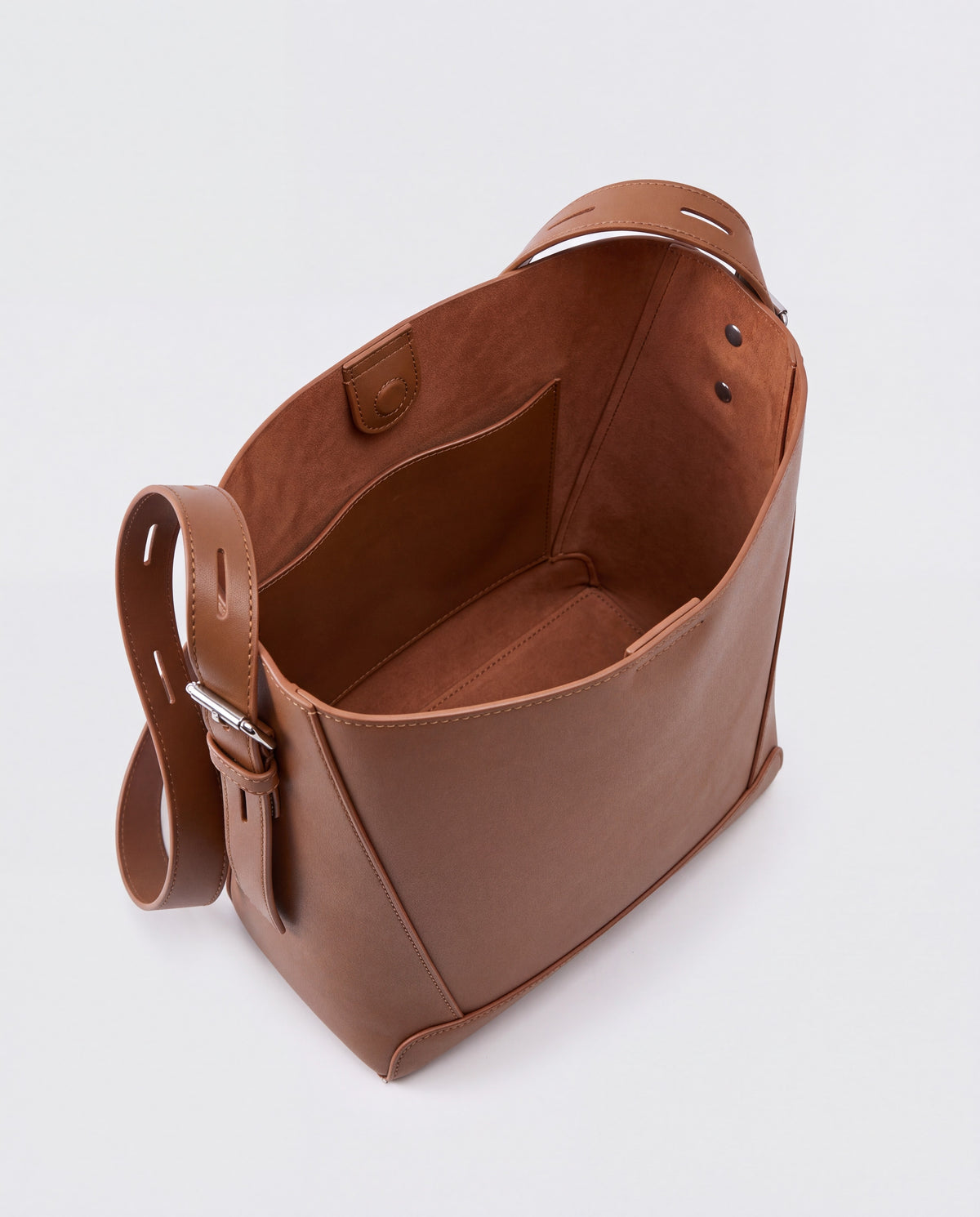 Calce bag in Cognac – interior view