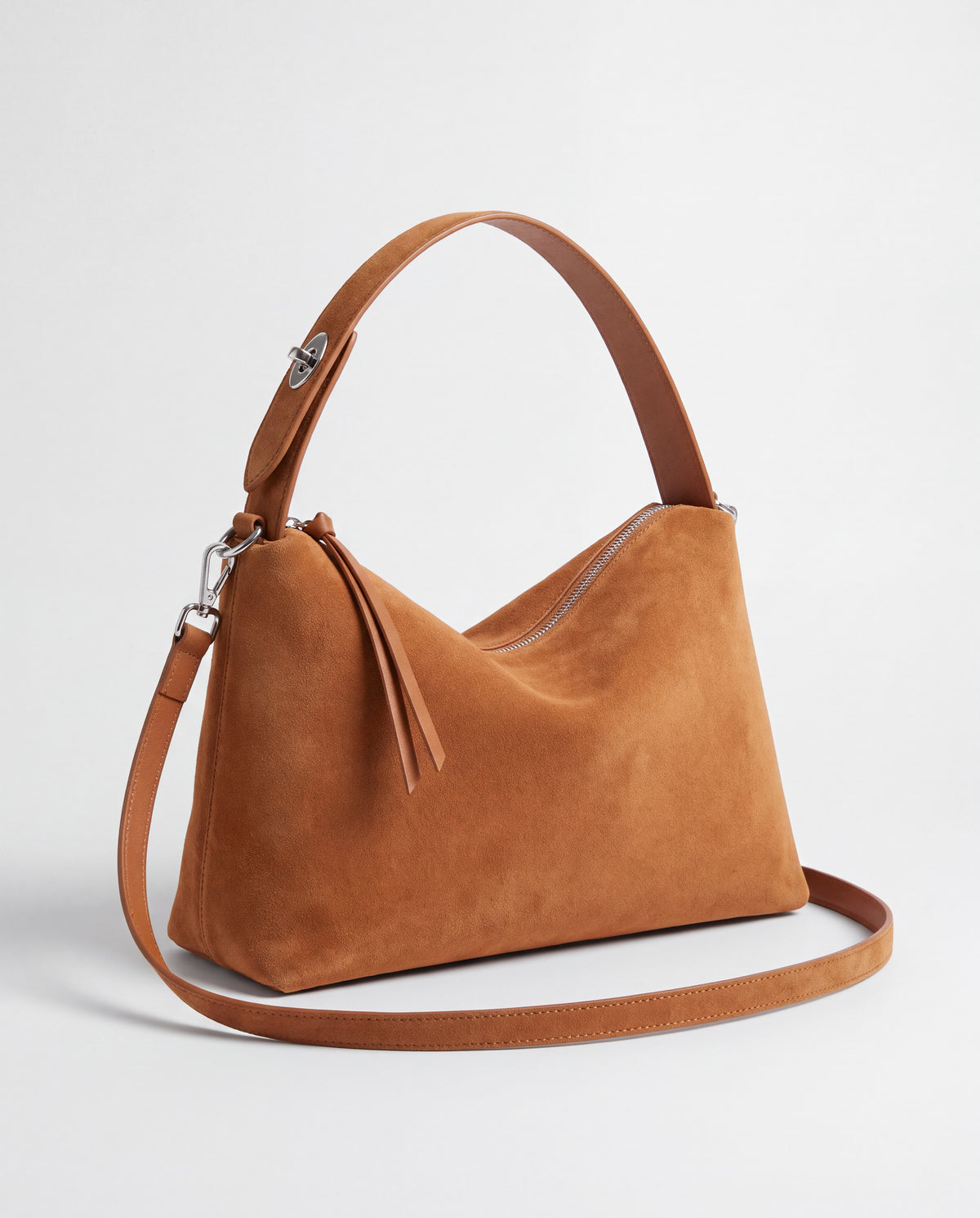 Calma bag in Caramel – three-quarter view