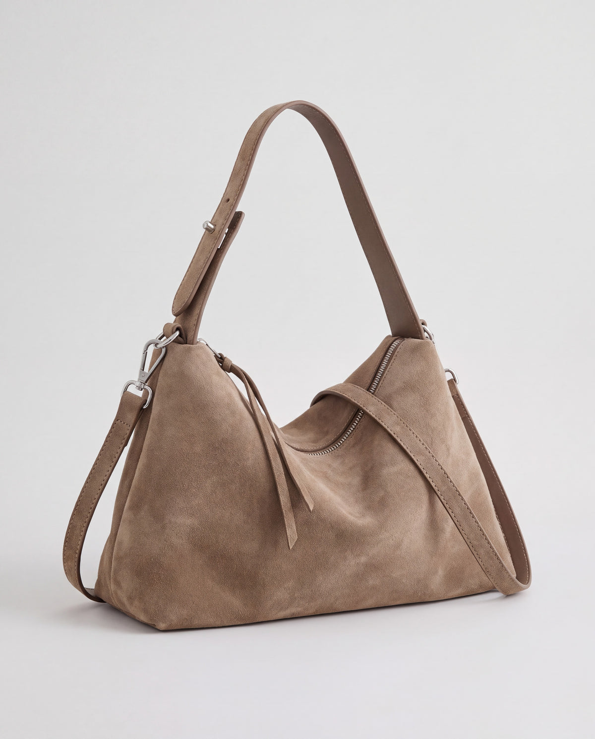Calma bag in Khaki – three-quarter view