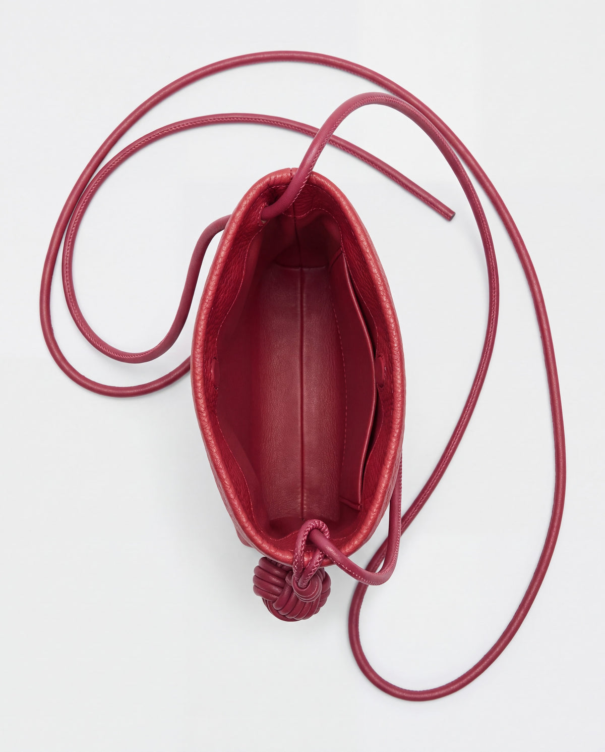 Cara bag in Cherry – interior view
