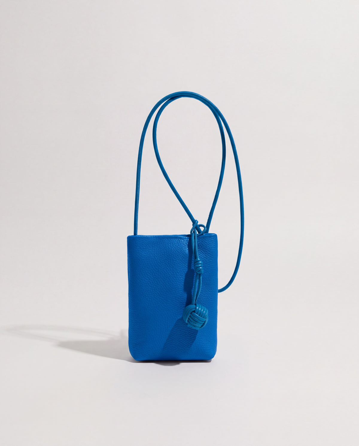 Cara bag in Cobalt – front view
