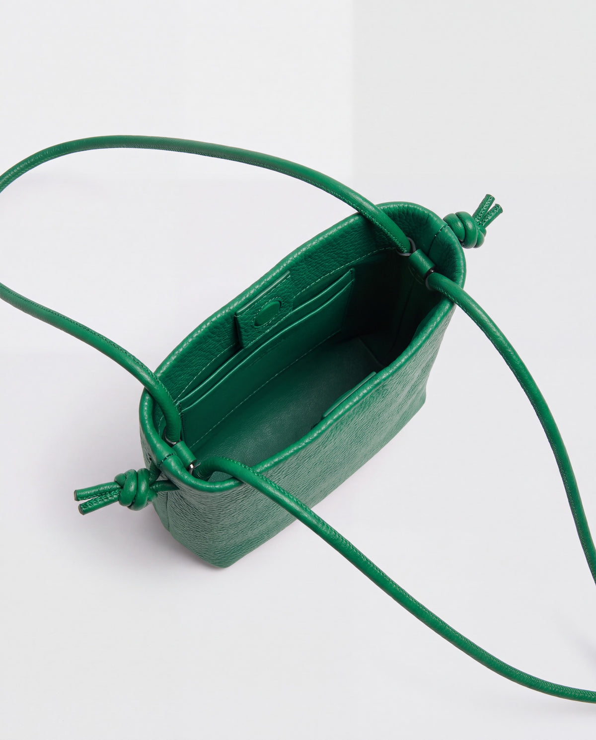 Cara bag in Emerald – interior view