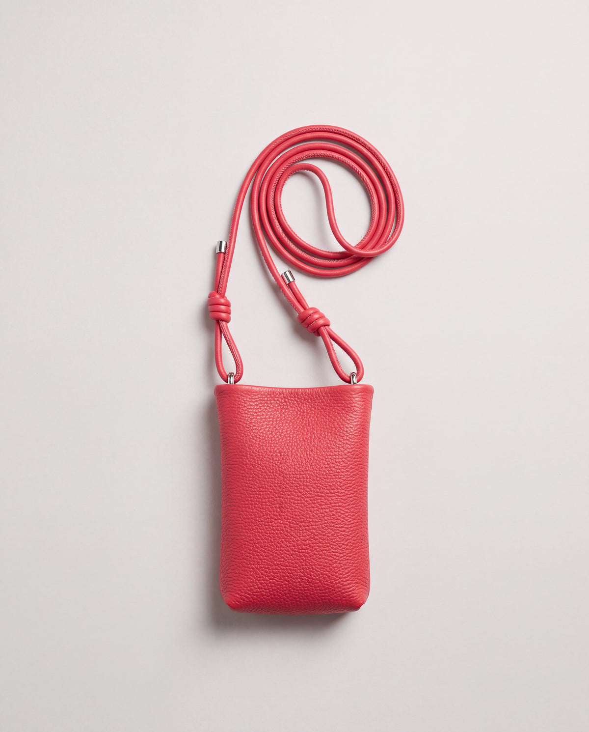 Cara bag in Red – front view