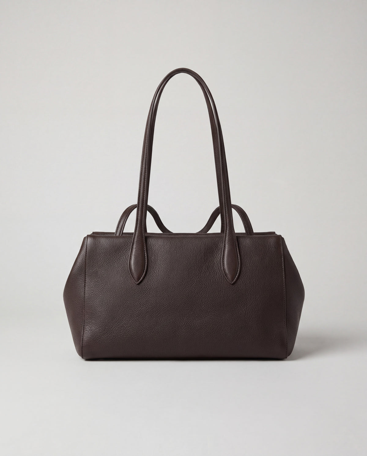 Cortina bag in Mocha – back view