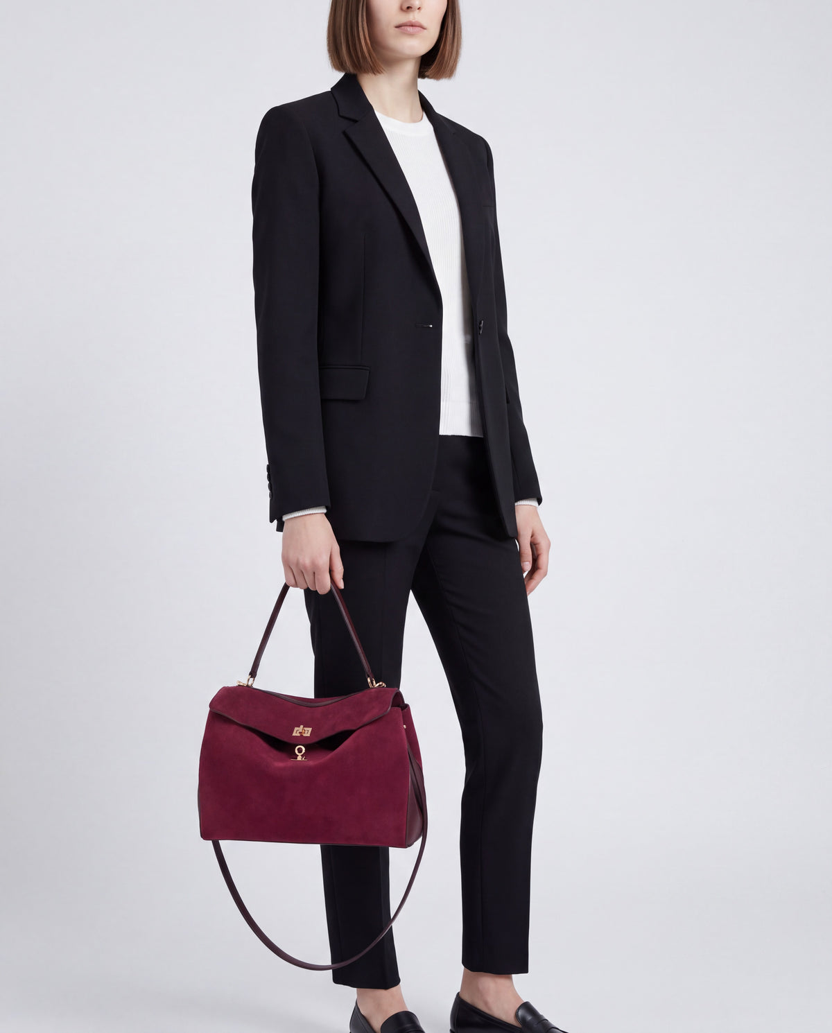 Dolce Large bag in Burgundy – worn by model, close-up