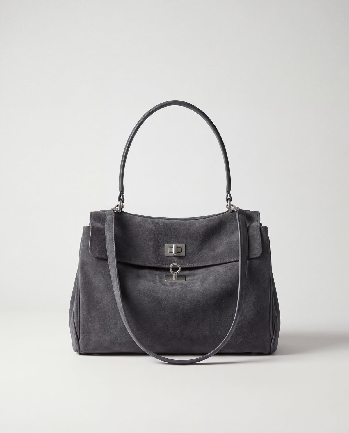 Dolce Medium bag in Grey – front view