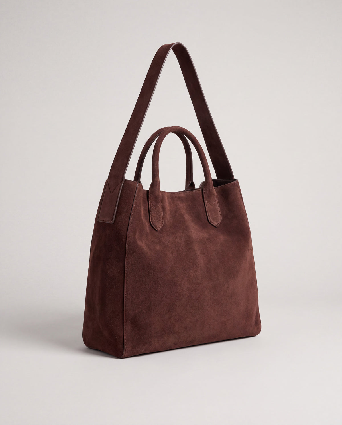 Fiato bag in Chocolate – three-quarter view