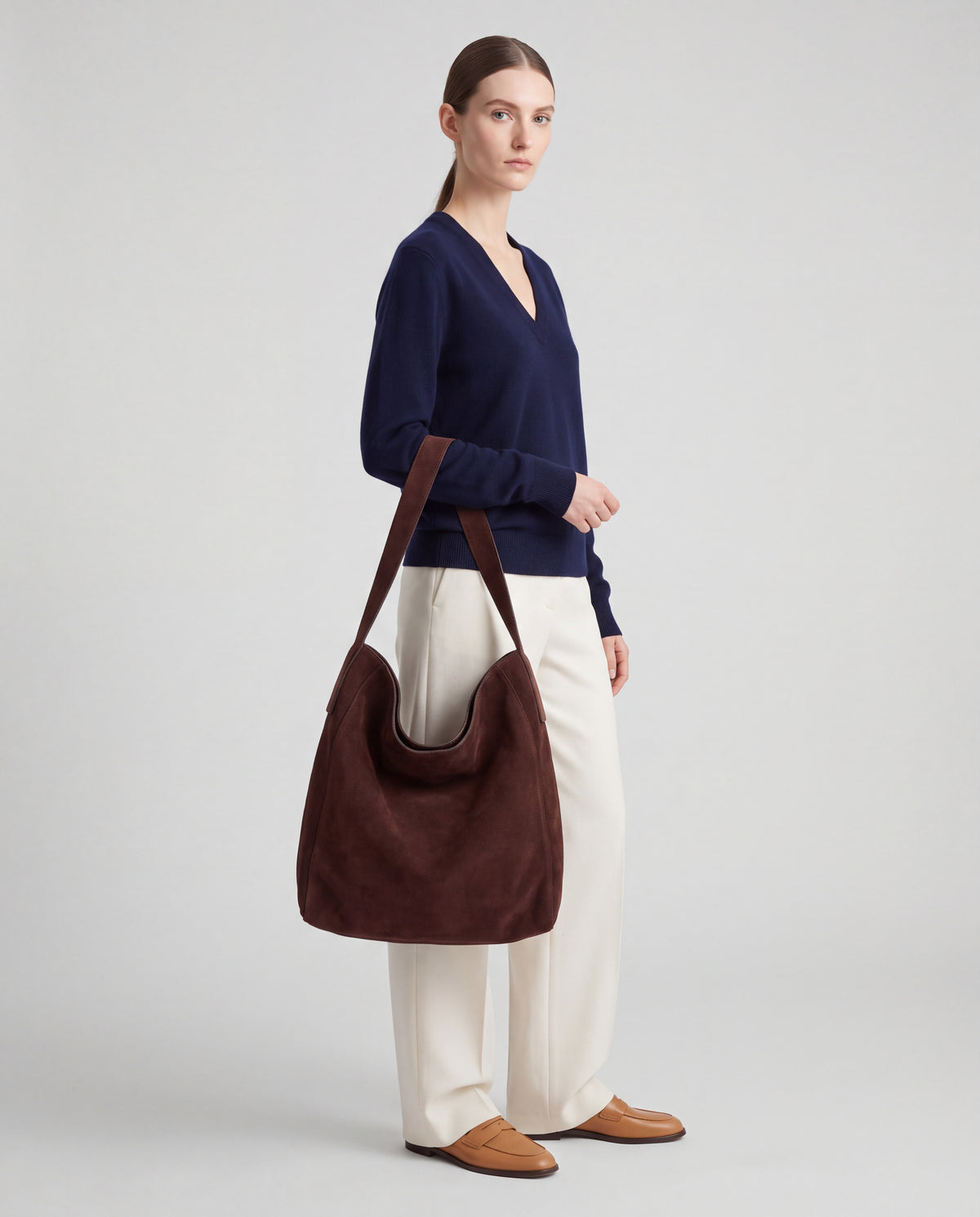 Fiato bag in Chocolate – worn by model, close-up
