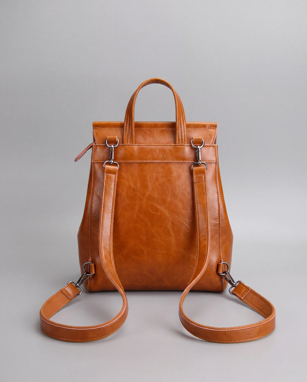 Forma bag in Brown – back view