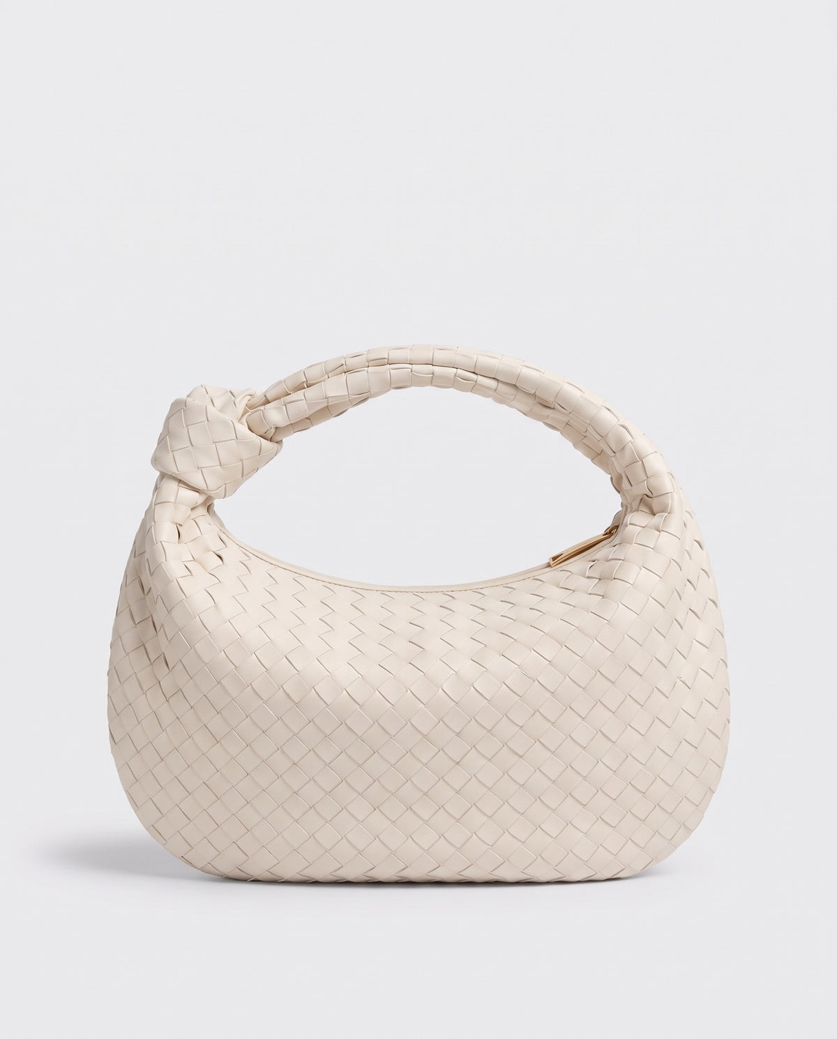 Knot Maxi woven leather shoulder bag in White – back view