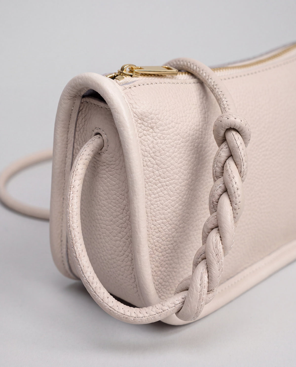 Lago bag in Ivory – leather detail