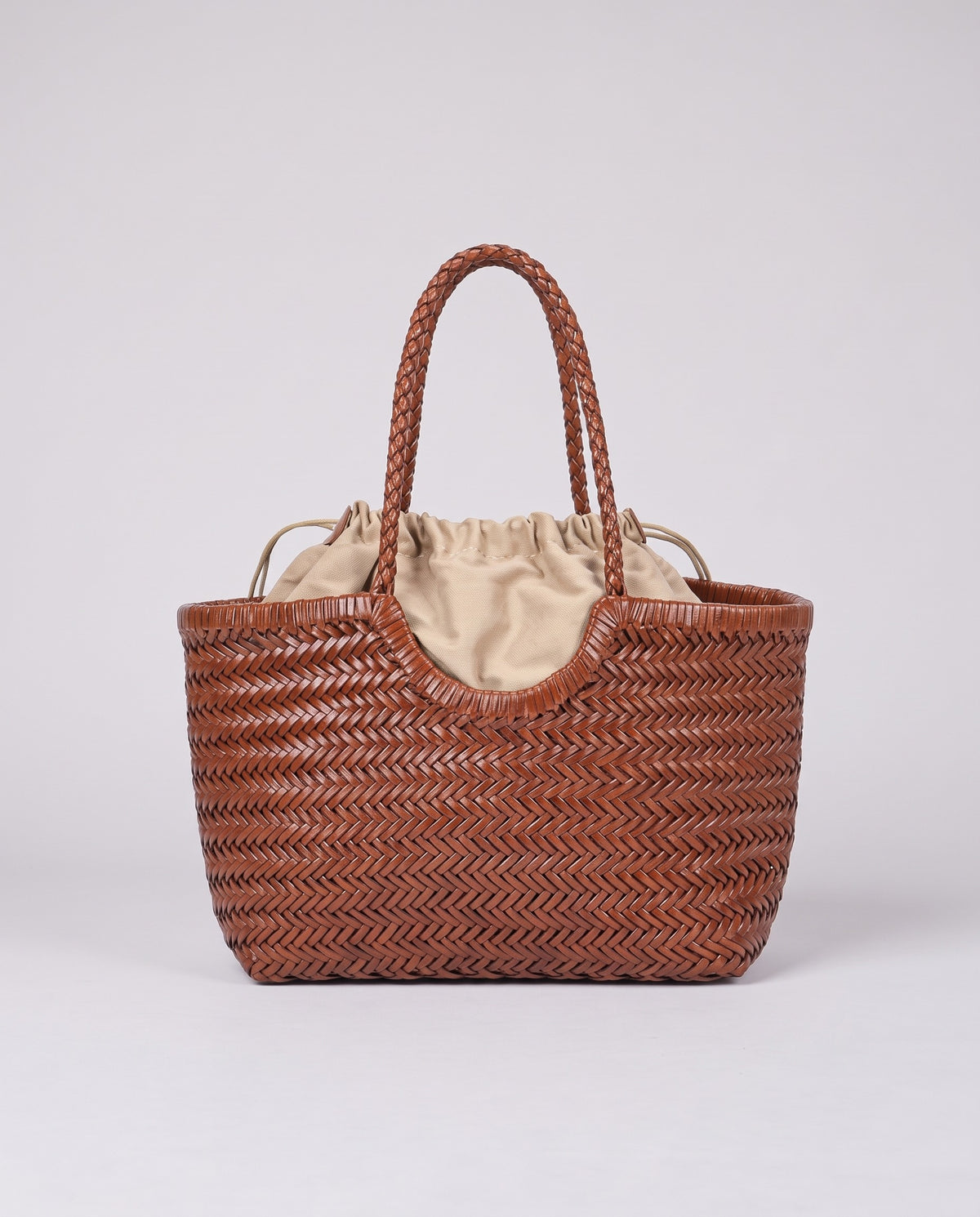 Valentina Lecce bag in Cognac, back view