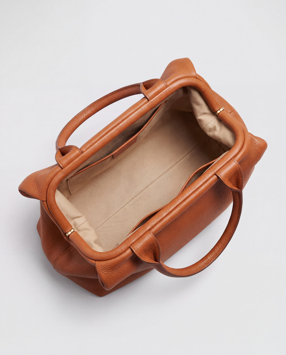Lido bag in Caramel – interior view