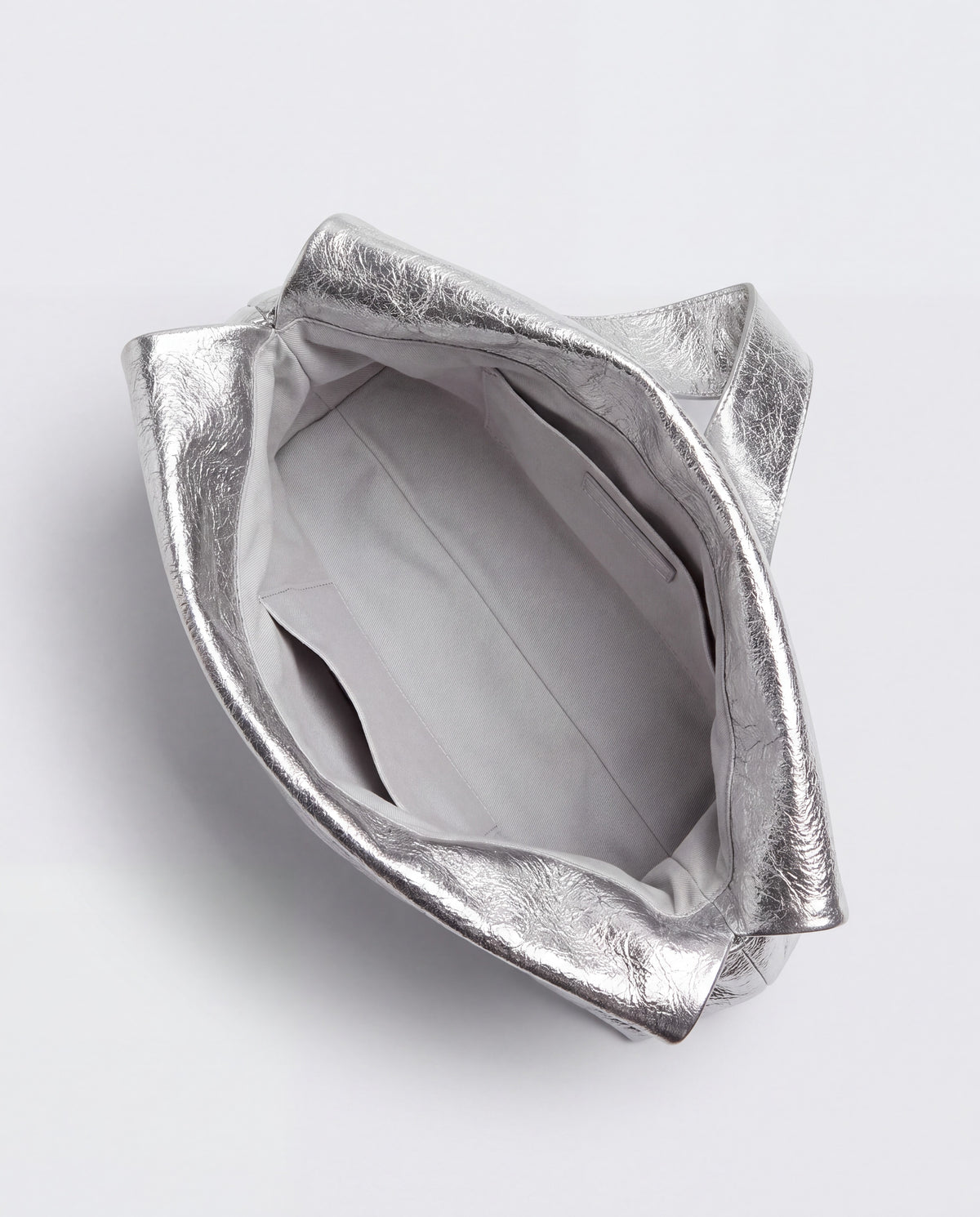 Lido bag in Silver – interior view