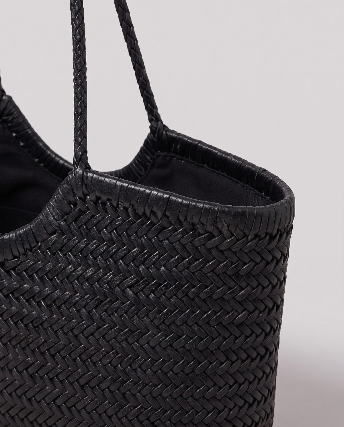 Leather close-up of the Valentina Matera Small bag in Black