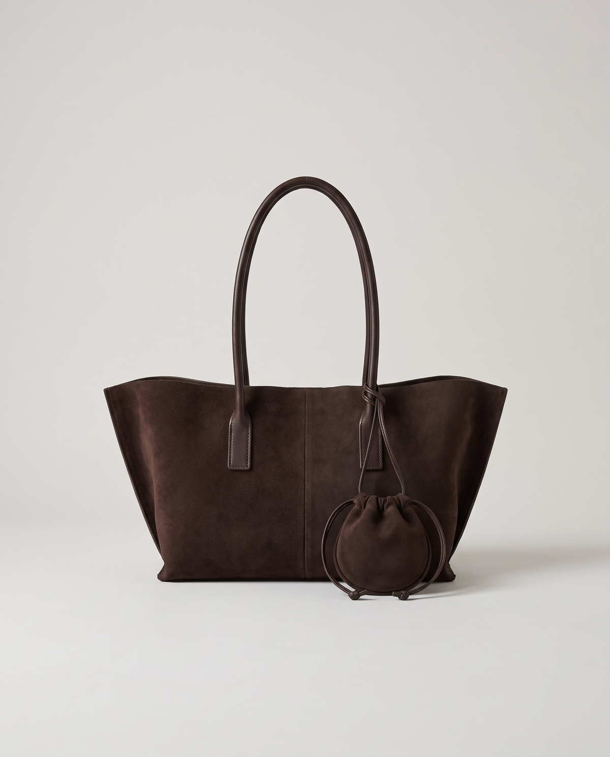 Noce tote in chocolate, front view