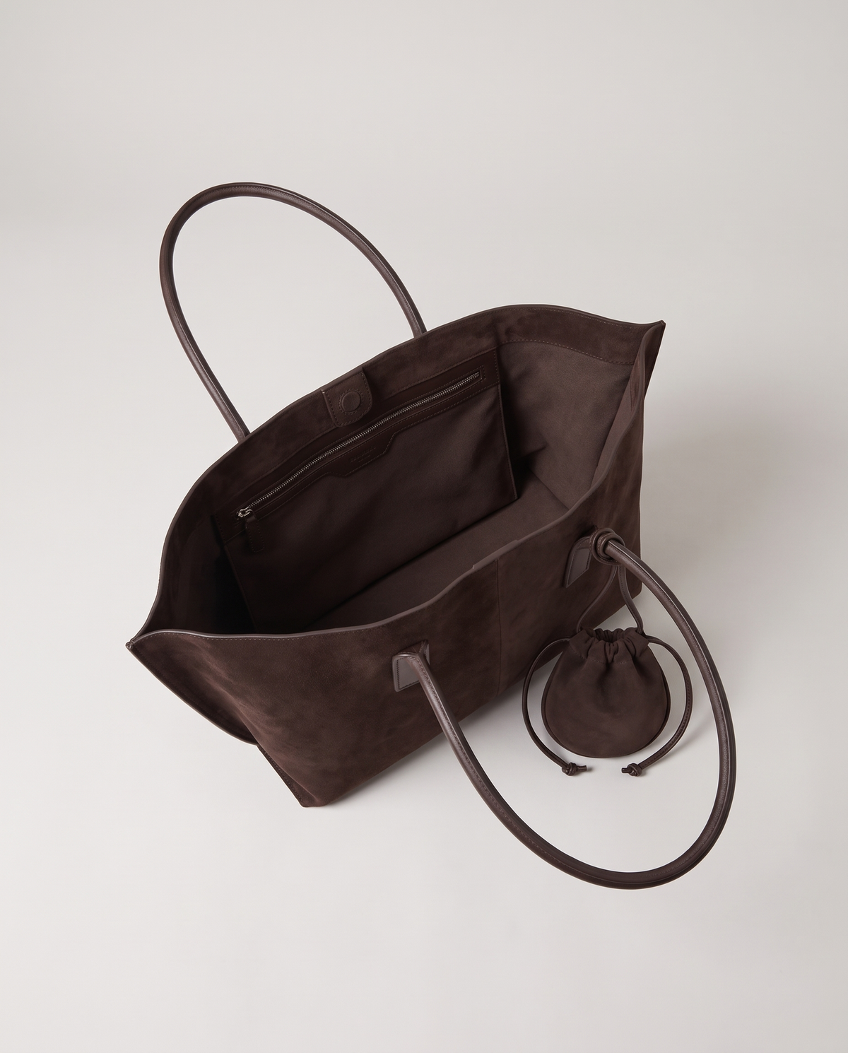 Noce tote in chocolate, open showing interior