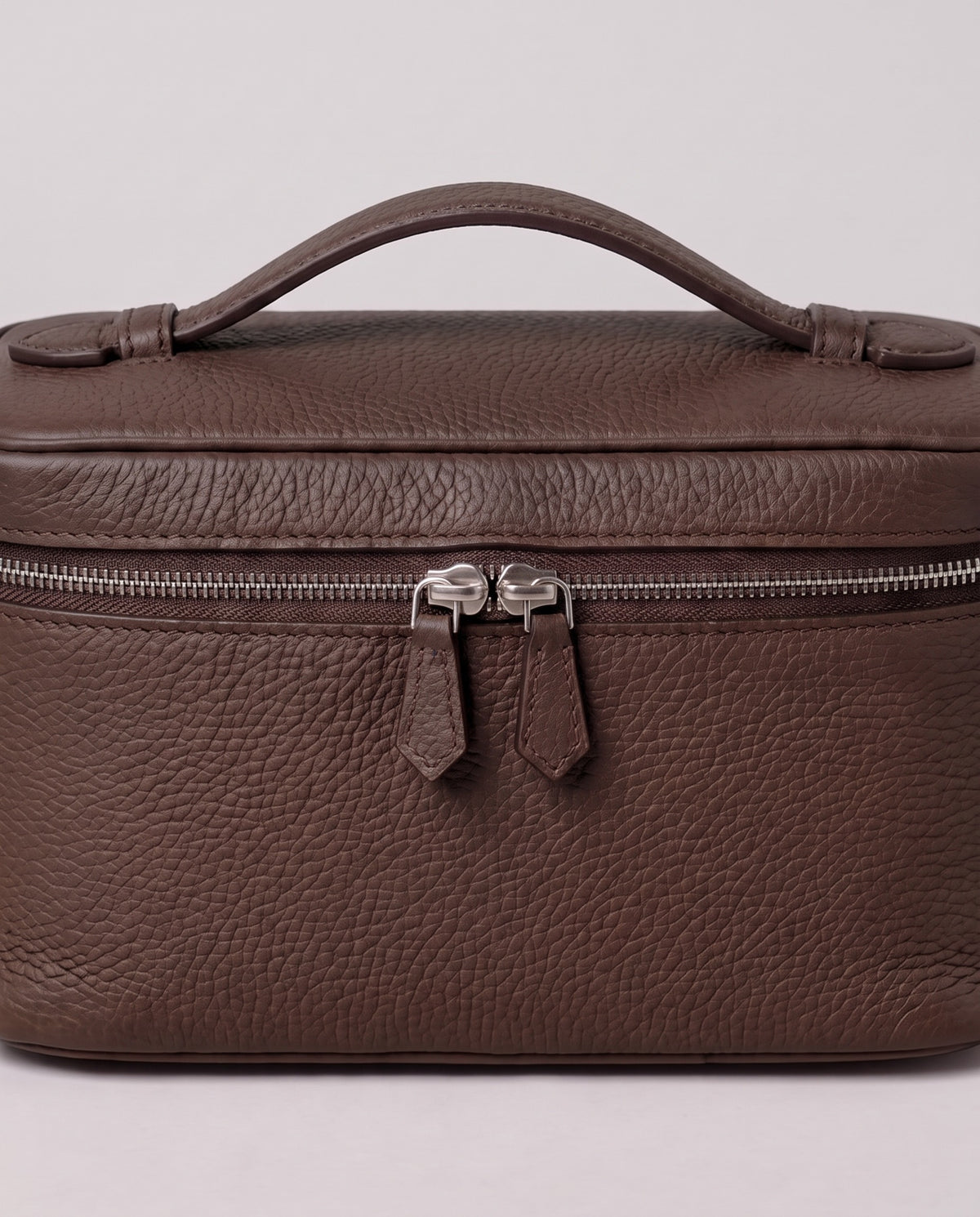 Silver zip and handle detail on the Valentina Orvieto Small bag in Chocolate leather