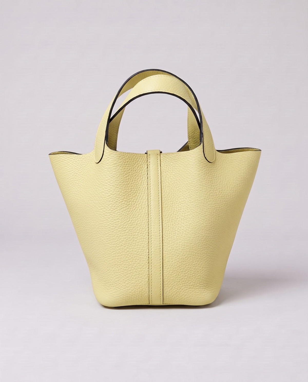 Valentina Ostuni Large bag in Butter, back view