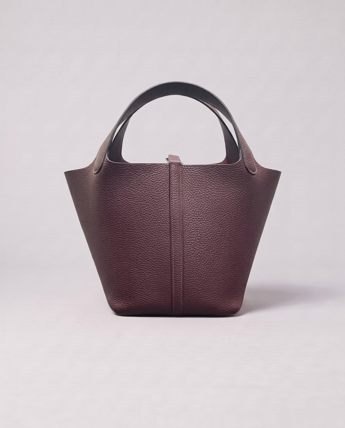 Valentina Ostuni Large bag in Plum, three-quarter view