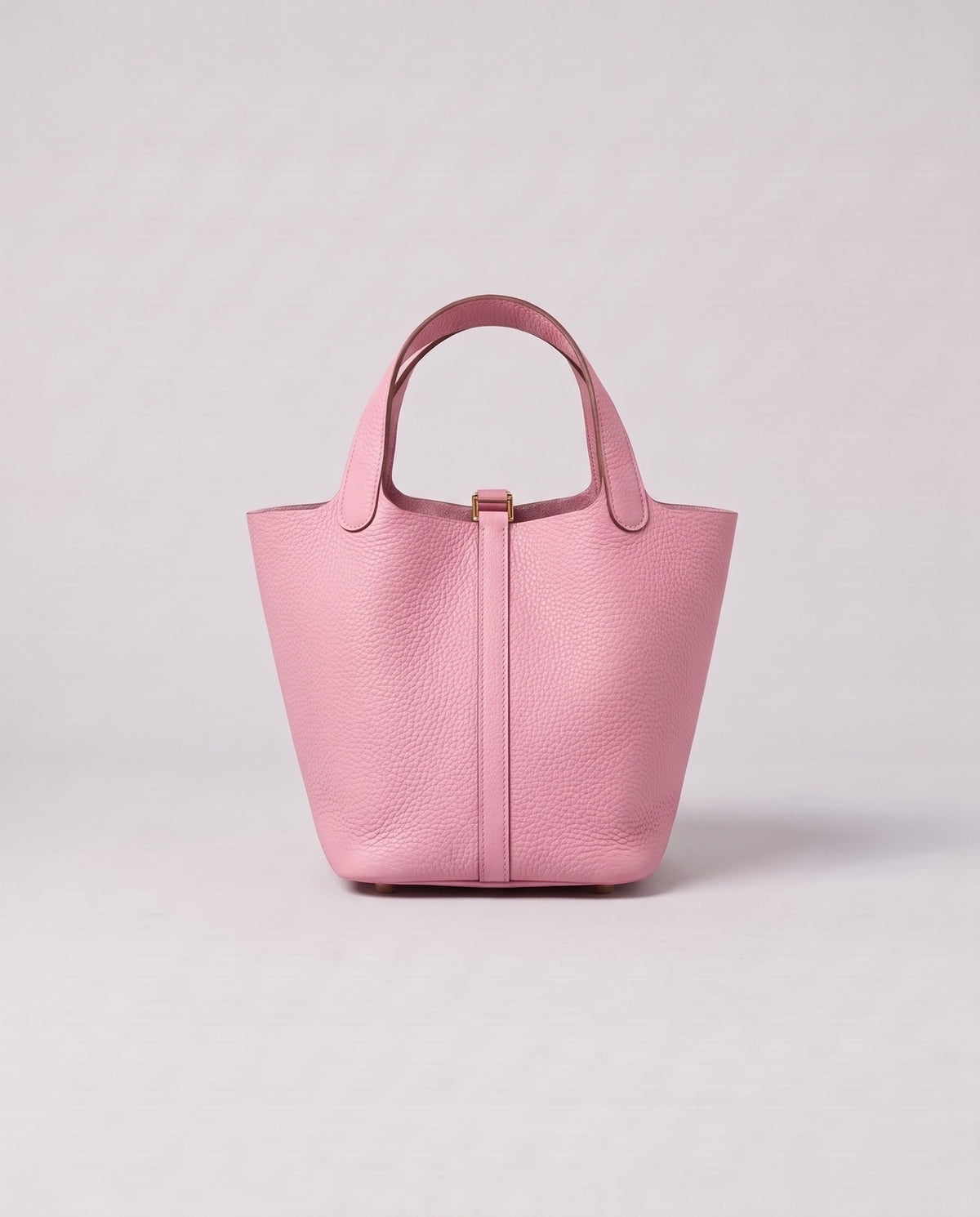 Valentina Ostuni Large bag in Rose, three-quarter view