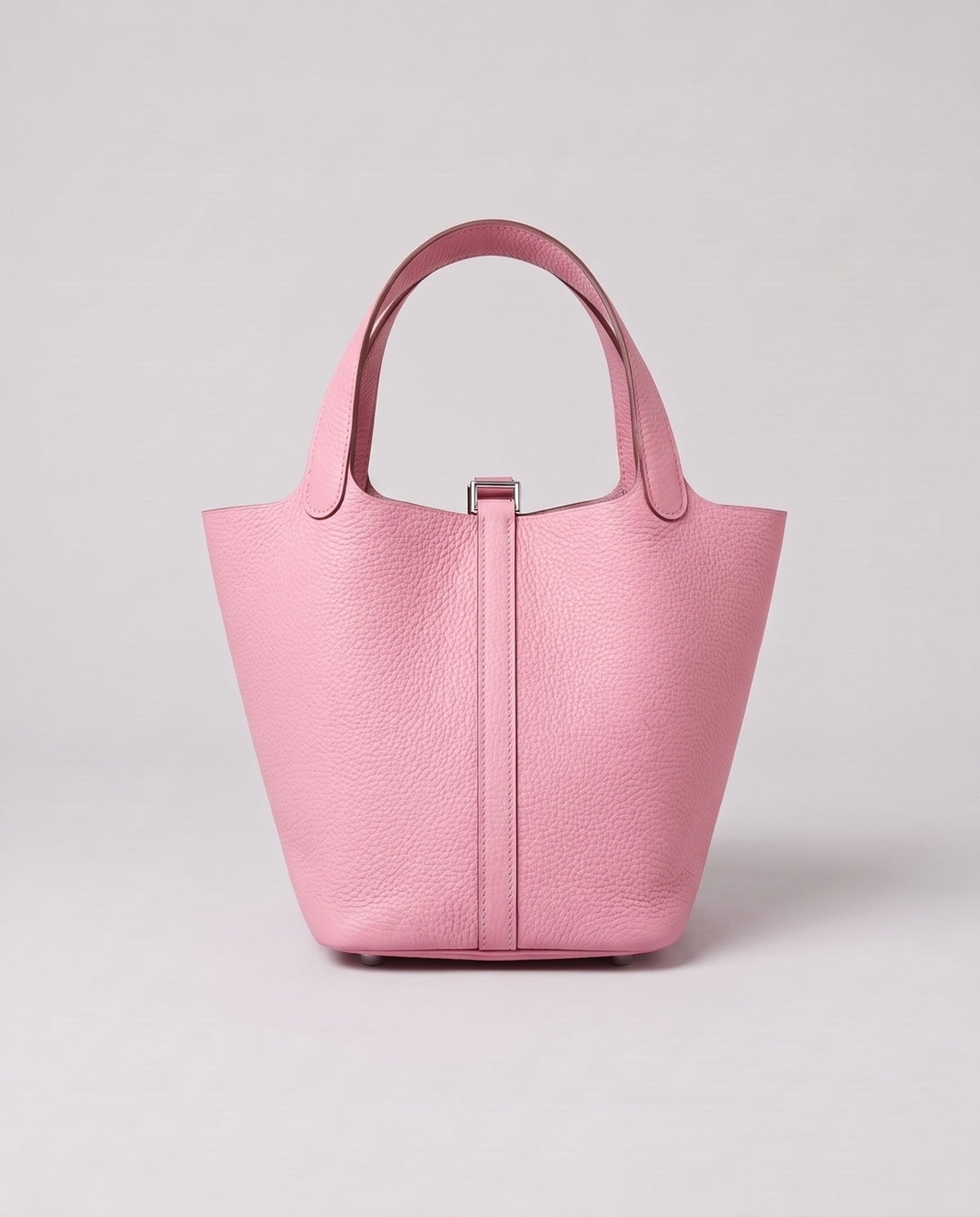 Valentina Ostuni Small bag in Rose, front view