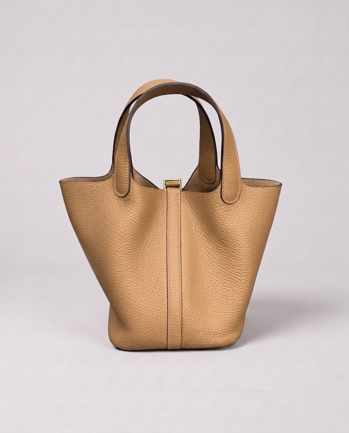 Valentina Ostuni Small bag in Tan, three-quarter view