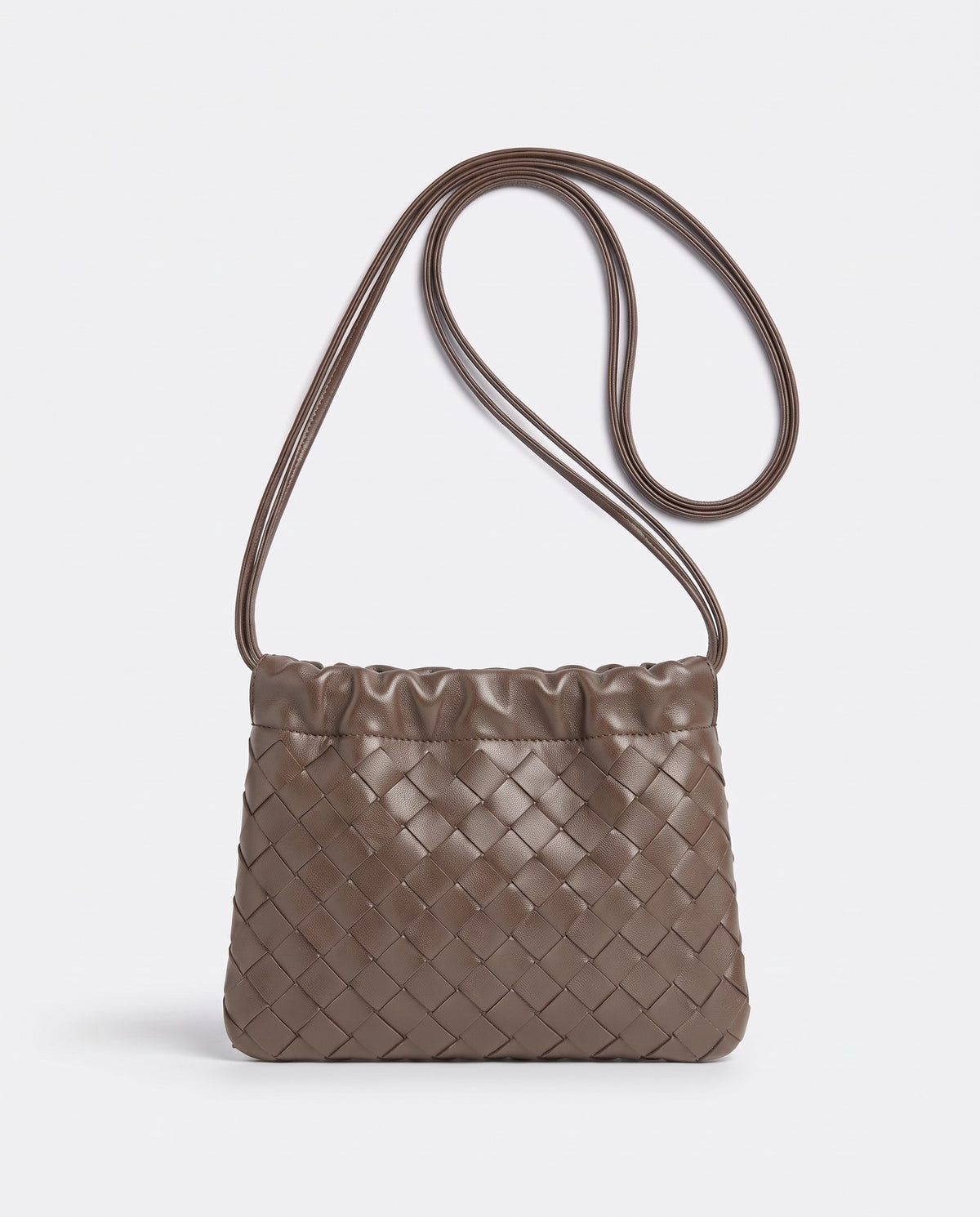 Serata woven leather clutch in Taupe – back view