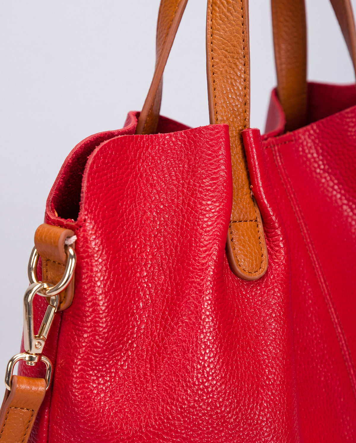 Soft Leather Tote Bag bag in Red – leather detail