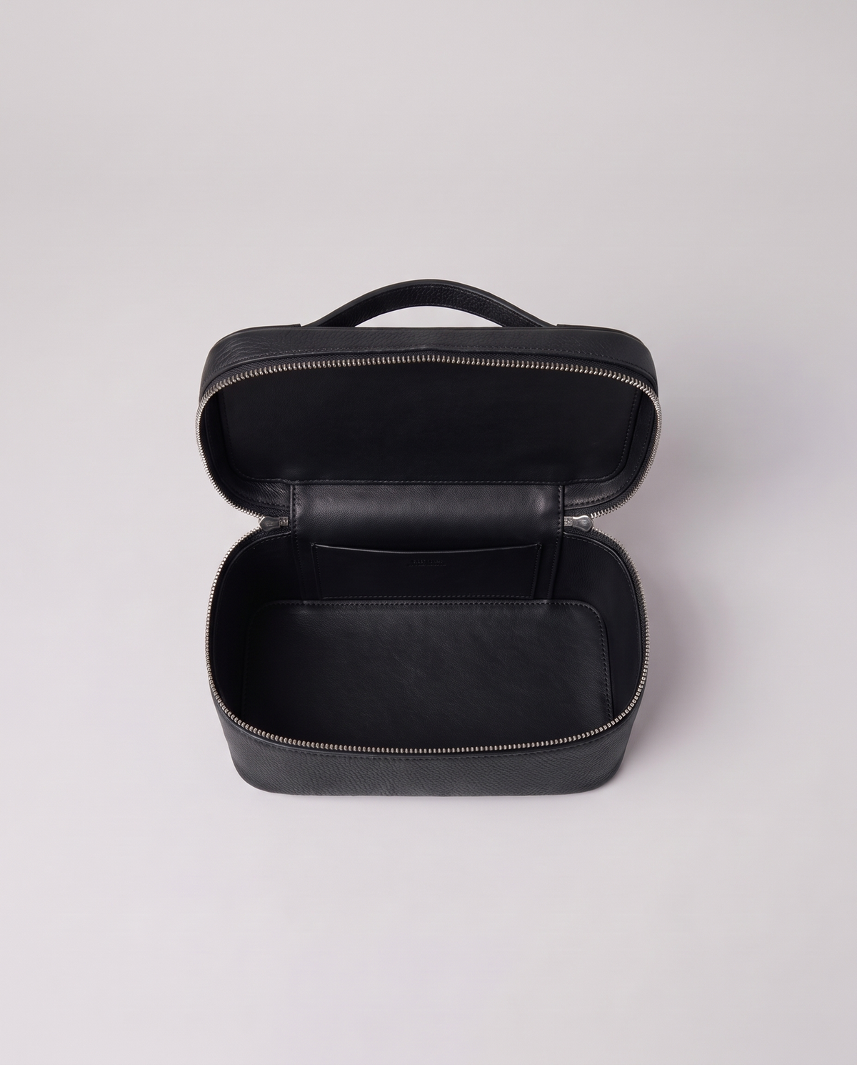 Inside the Valentina Tela Large bag in Black