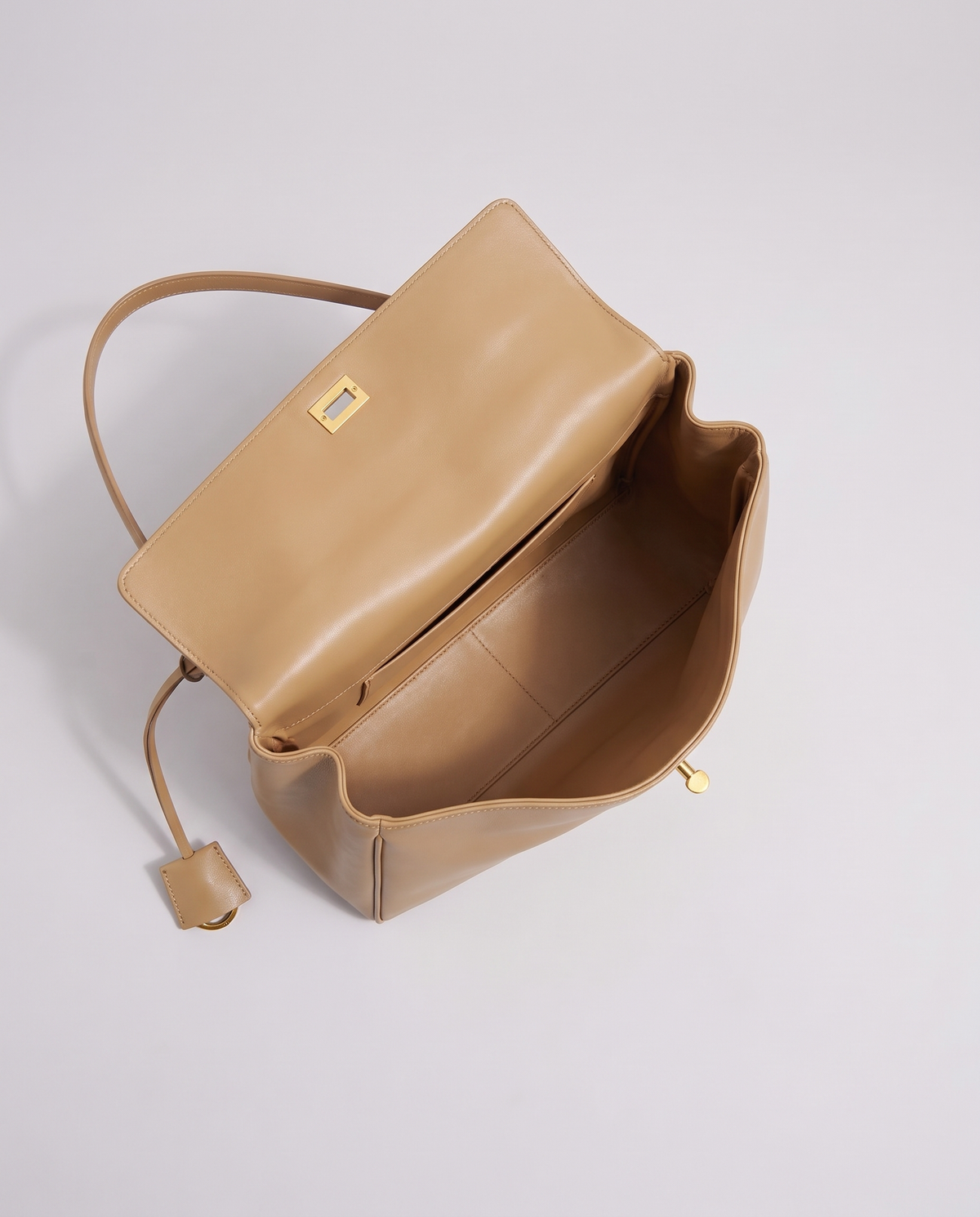Inside the Valentina Tinto Small bag in Tan