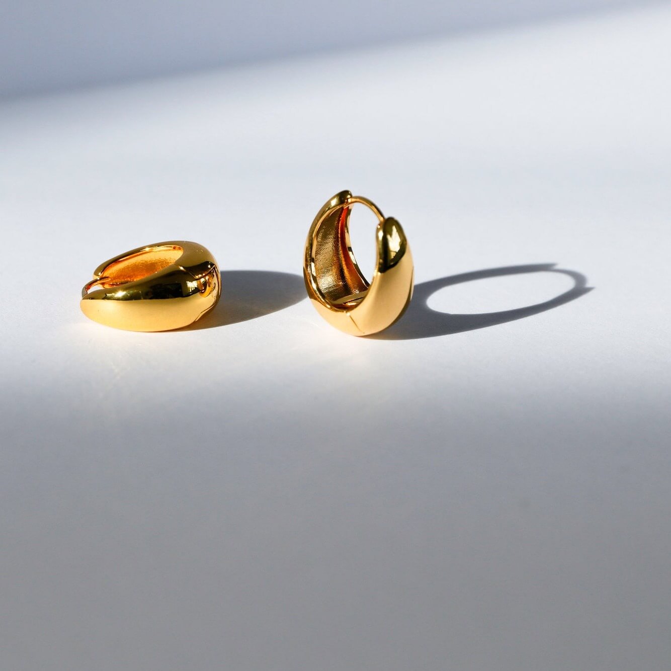 Chunky gold hoop earrings