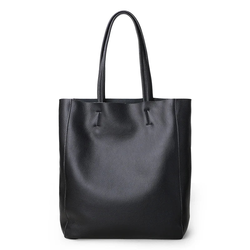 Valentina Costa Small tote in Pebbled Black