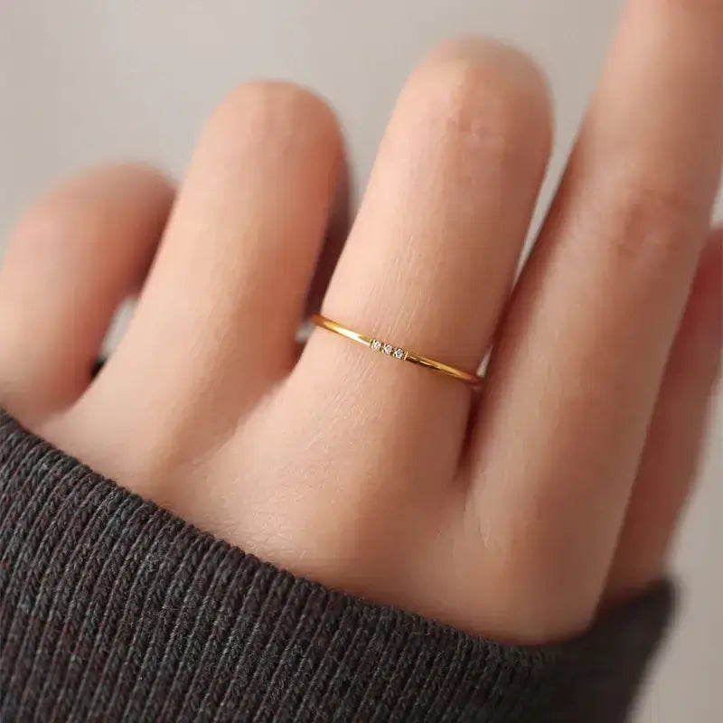 Three Stone Gold Ring