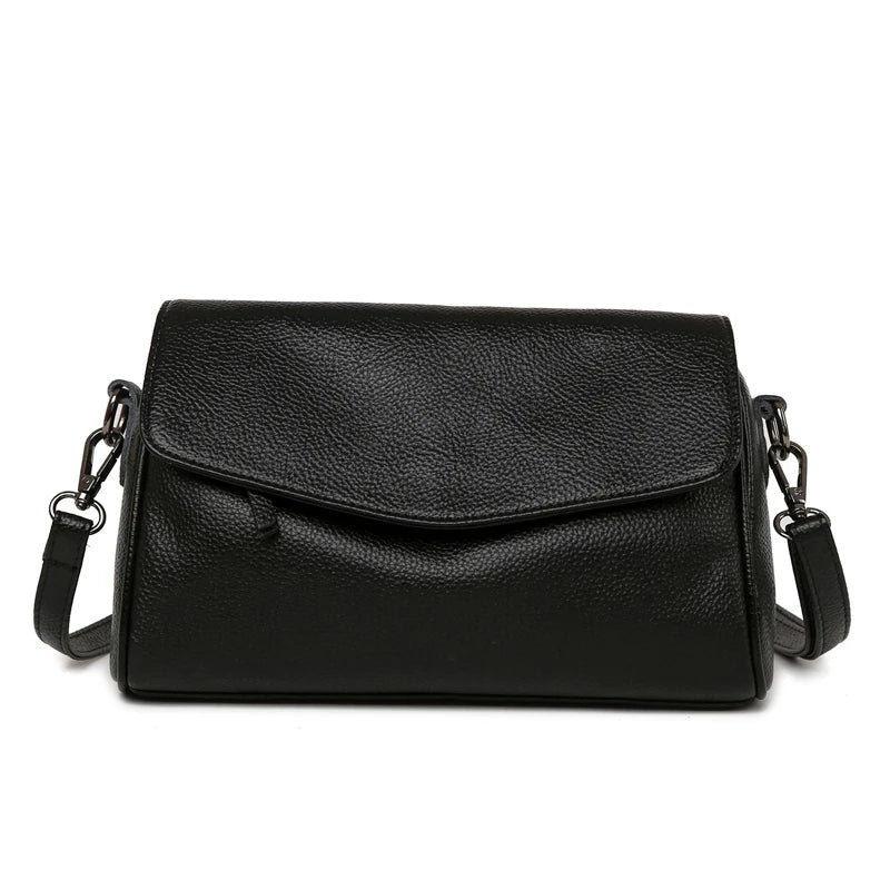 Valentina Fumo tote in Black