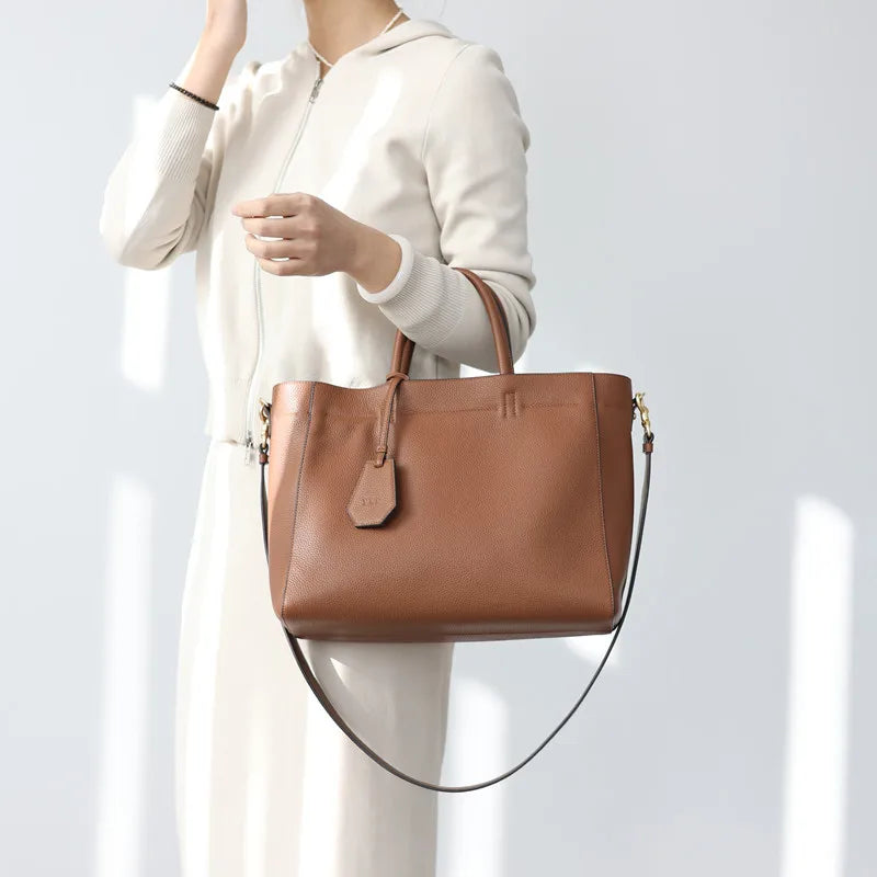Valentina Torre Large crossbody bag in Elephant Grey, interior