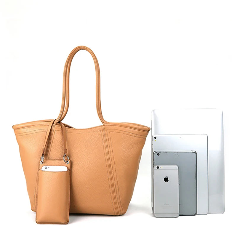 Valentina Prima tote in Nude, detail