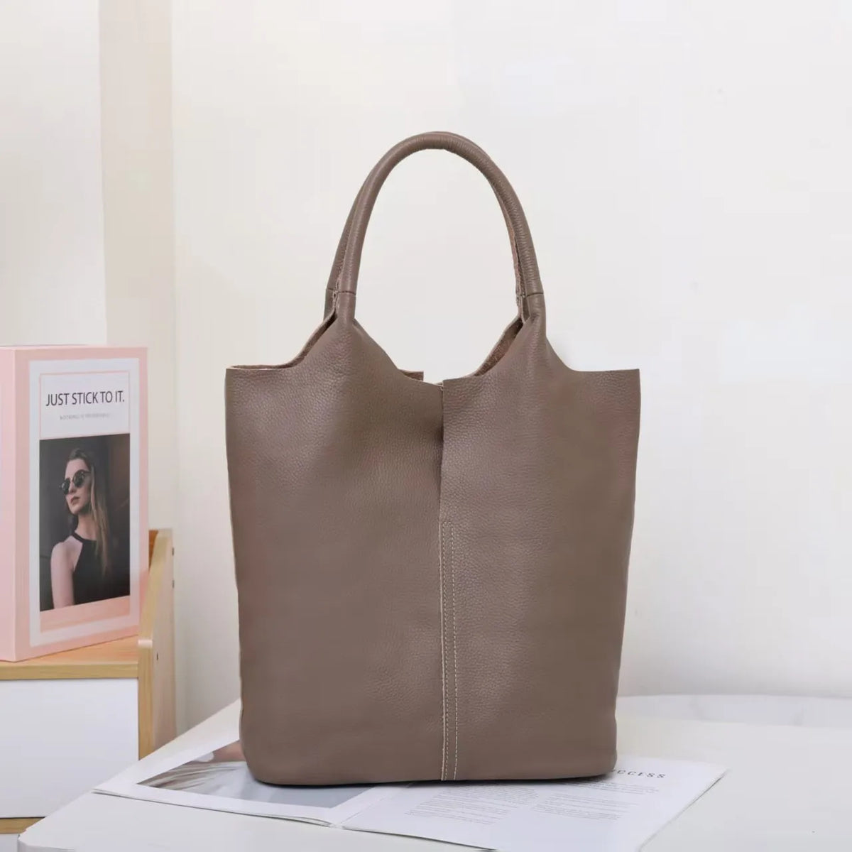 Valentina Arco bucket bag in Elephant Grey